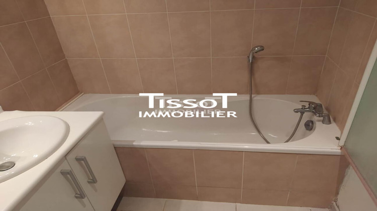 Ma-Cabane - Location Appartement Nîmes, 42 m²