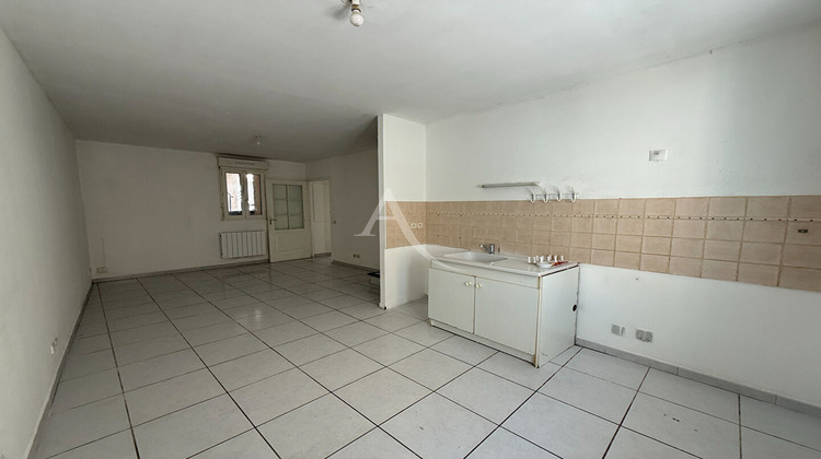 Ma-Cabane - Location Appartement NIMES, 41 m²