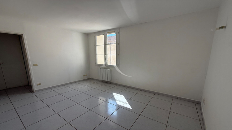 Ma-Cabane - Location Appartement NIMES, 41 m²