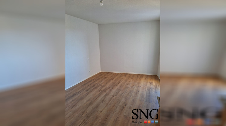 Ma-Cabane - Location Appartement Nîmes, 44 m²