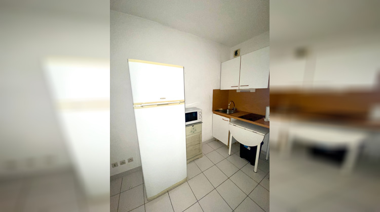 Ma-Cabane - Location Appartement NIMES, 29 m²