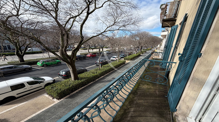 Ma-Cabane - Location Appartement NIMES, 65 m²