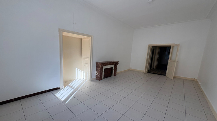 Ma-Cabane - Location Appartement NIMES, 39 m²