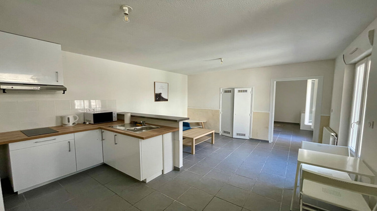 Ma-Cabane - Location Appartement NIMES, 34 m²