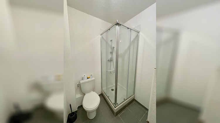 Ma-Cabane - Location Appartement NIMES, 34 m²