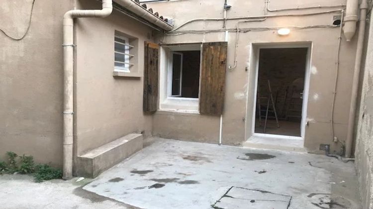 Ma-Cabane - Location Appartement Nîmes, 24 m²