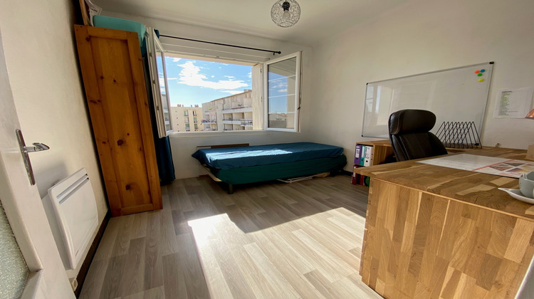 Ma-Cabane - Location Appartement Nîmes, 57 m²