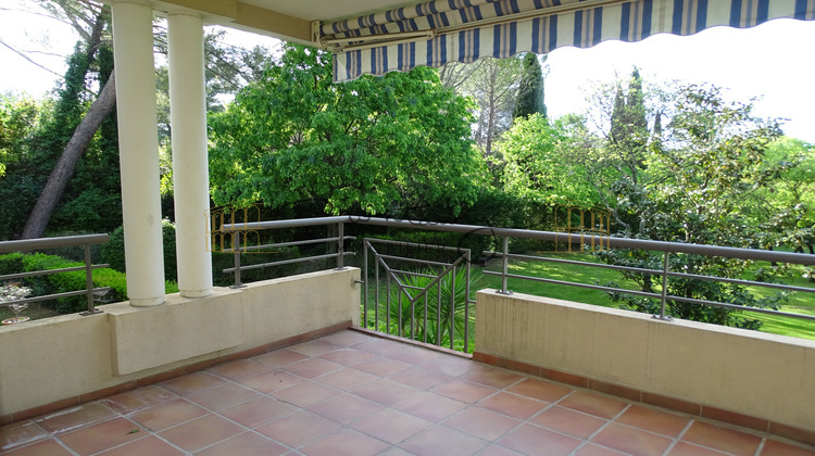 Ma-Cabane - Location Appartement Nîmes, 100 m²