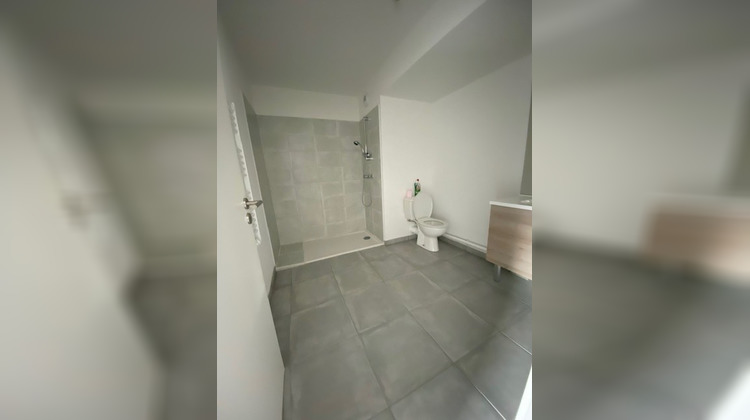 Ma-Cabane - Location Appartement Nîmes, 40 m²