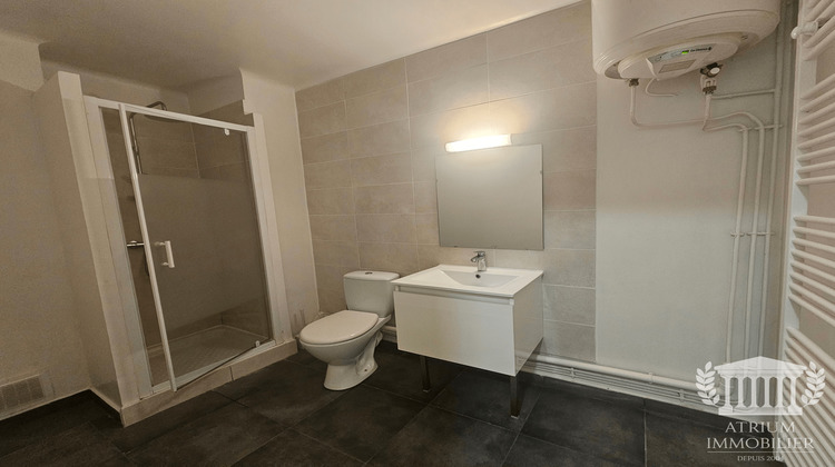 Ma-Cabane - Location Appartement Nîmes, 23 m²