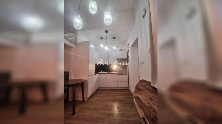 Ma-Cabane - Location Appartement Nîmes, 21 m²