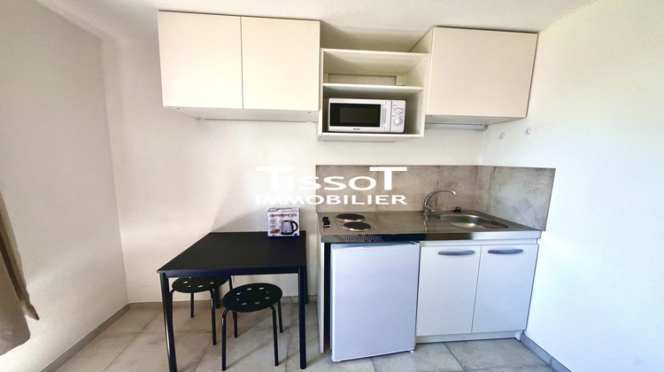 Ma-Cabane - Location Appartement Nîmes, 12 m²