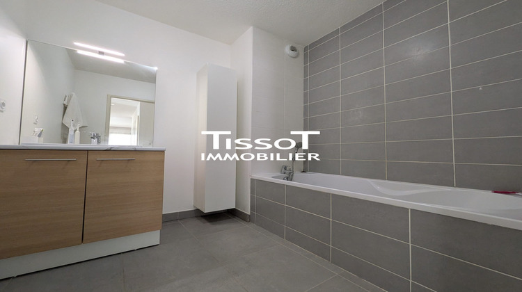 Ma-Cabane - Location Appartement Nîmes, 63 m²