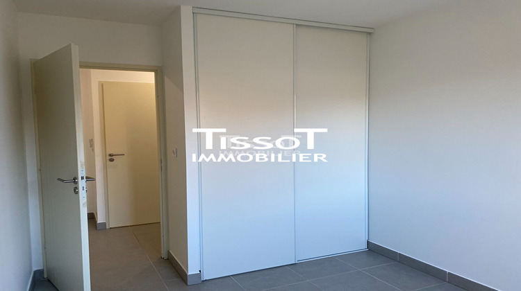 Ma-Cabane - Location Appartement Nîmes, 63 m²