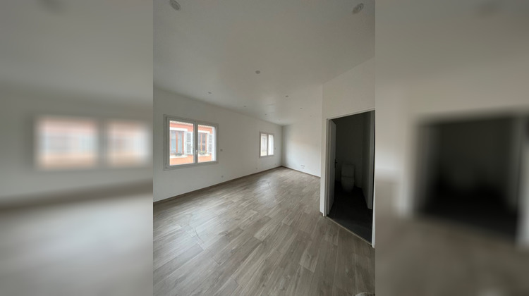 Ma-Cabane - Location Appartement NIMES, 71 m²