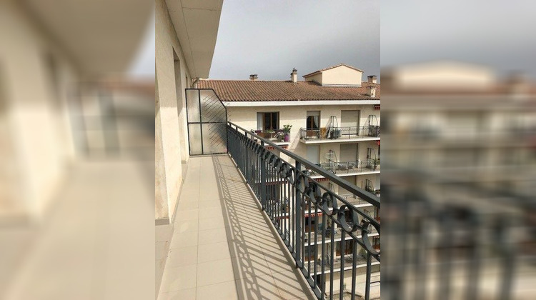 Ma-Cabane - Location Appartement NIMES, 33 m²