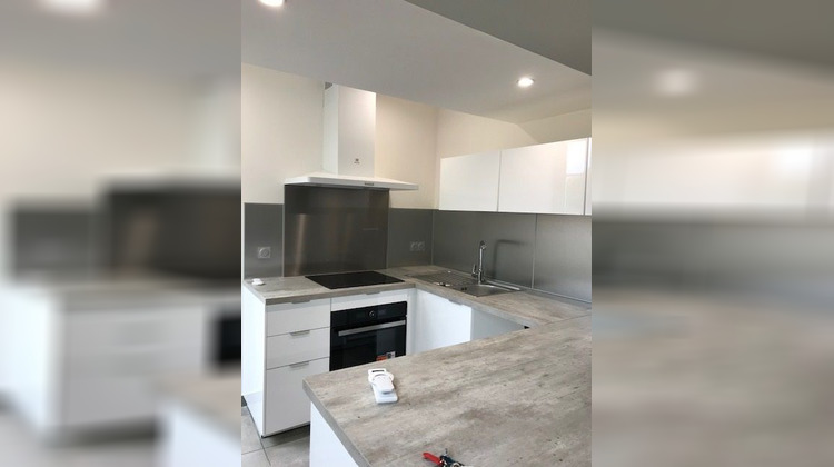 Ma-Cabane - Location Appartement NIMES, 93 m²