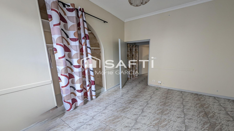 Ma-Cabane - Location Appartement Nimes, 35 m²