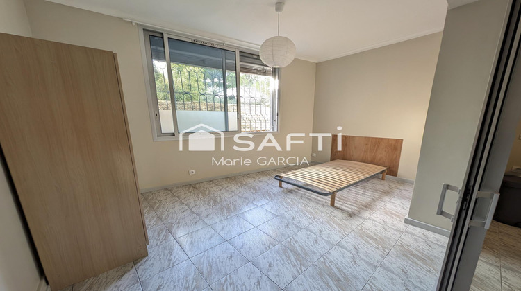 Ma-Cabane - Location Appartement Nimes, 35 m²