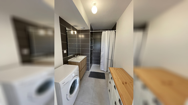 Ma-Cabane - Location Appartement NIMES, 43 m²