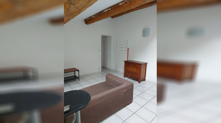 Ma-Cabane - Location Appartement NIMES, 35 m²