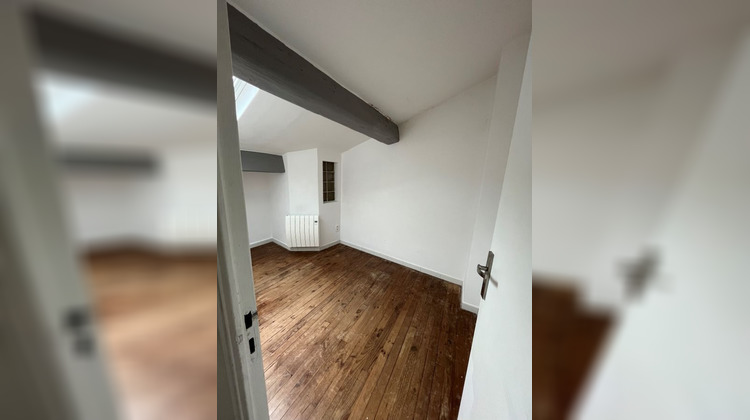 Ma-Cabane - Location Appartement NIMES, 50 m²