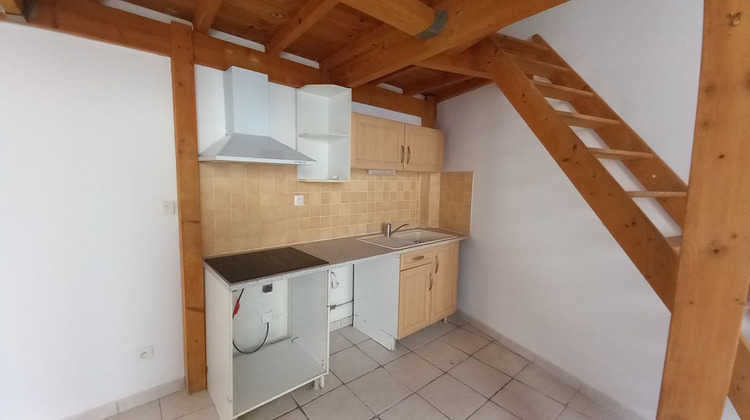 Ma-Cabane - Location Appartement NIMES, 41 m²