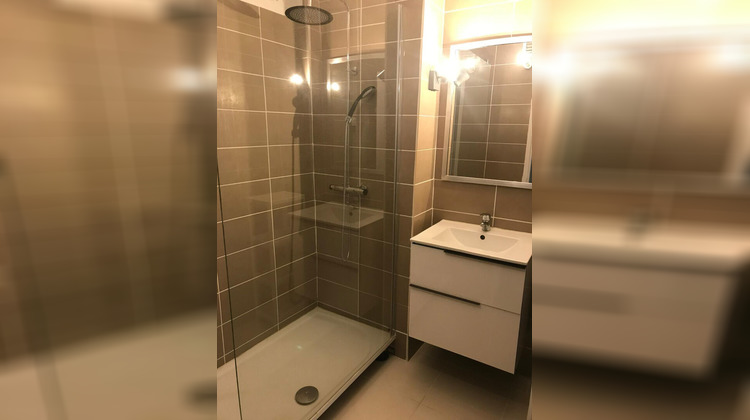 Ma-Cabane - Location Appartement NIMES, 85 m²