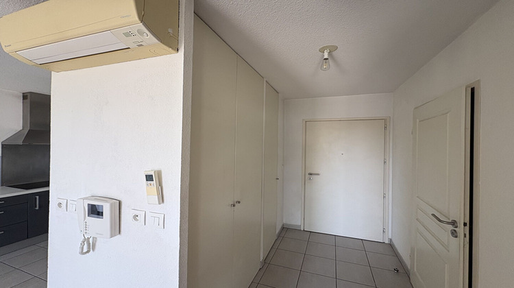 Ma-Cabane - Location Appartement NIMES, 43 m²