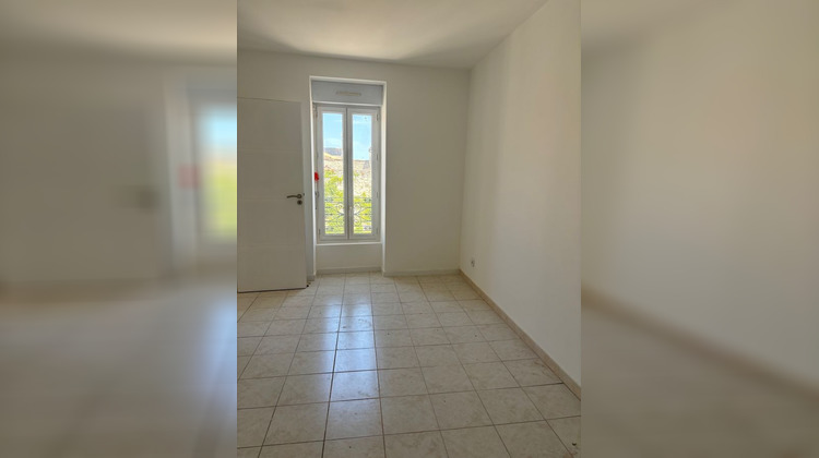 Ma-Cabane - Location Appartement NIMES, 35 m²