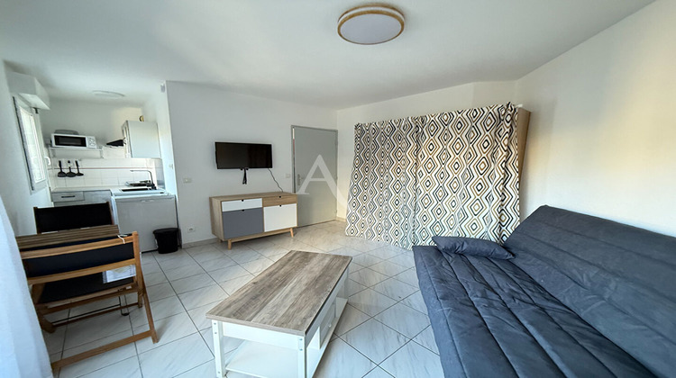 Ma-Cabane - Location Appartement NIMES, 22 m²
