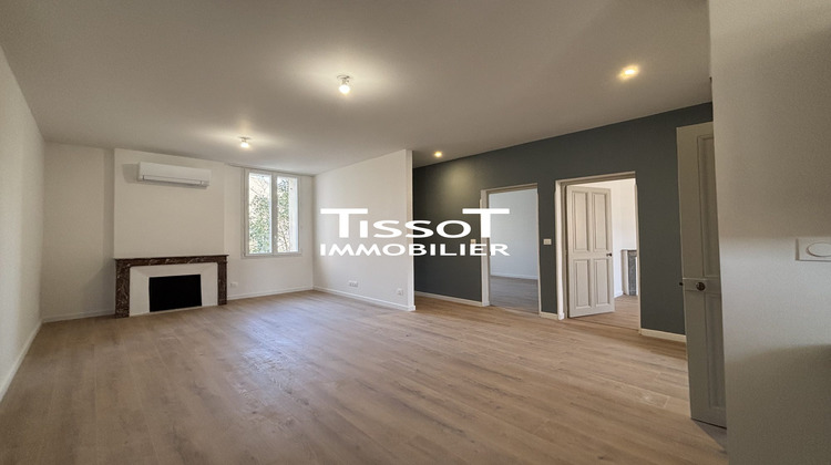 Ma-Cabane - Location Appartement Nîmes, 65 m²