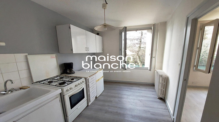 Ma-Cabane - Location Appartement Niort, 26 m²