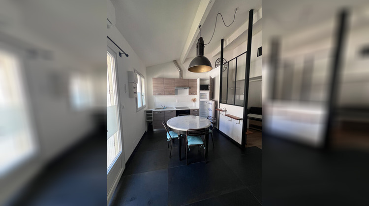 Ma-Cabane - Location Appartement NIORT, 30 m²