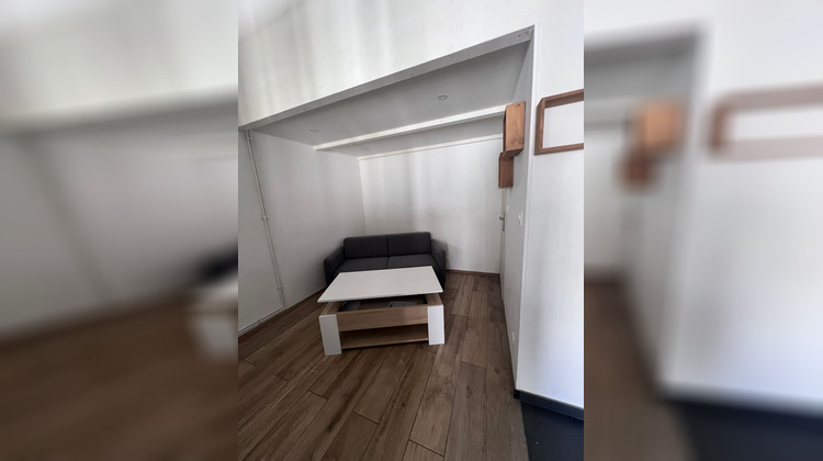Ma-Cabane - Location Appartement NIORT, 30 m²