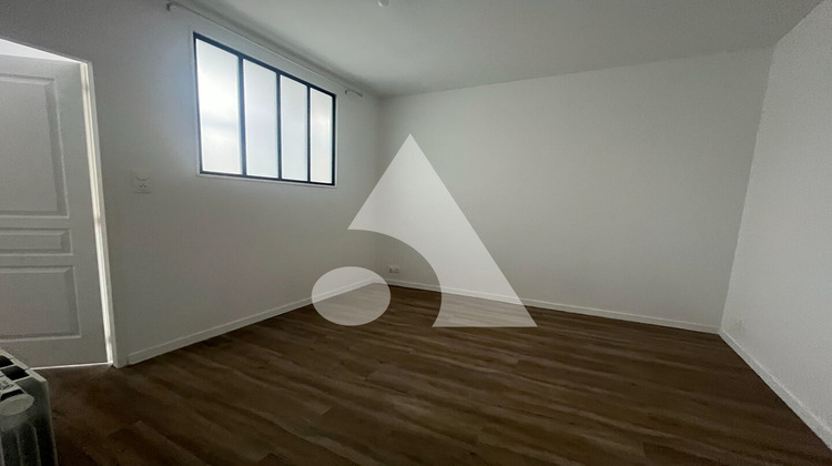 Ma-Cabane - Location Appartement NIORT, 43 m²