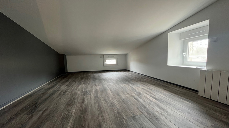 Ma-Cabane - Location Appartement NIORT, 39 m²