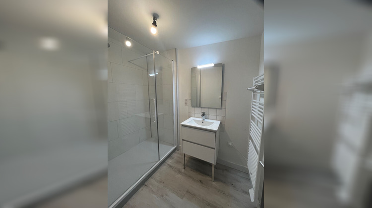 Ma-Cabane - Location Appartement NIORT, 39 m²