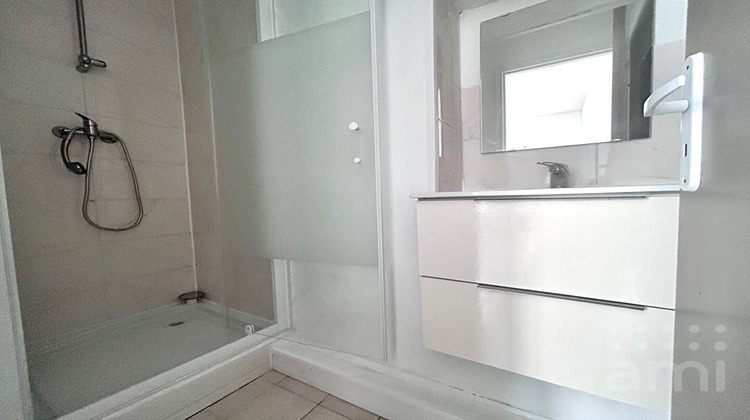 Ma-Cabane - Location Appartement NIORT, 26 m²
