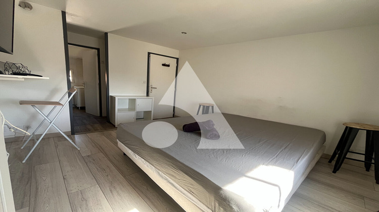 Ma-Cabane - Location Appartement NIORT, 17 m²