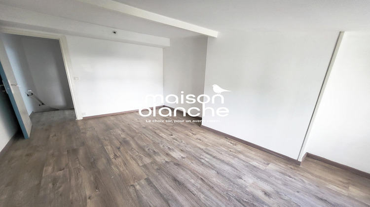 Ma-Cabane - Location Appartement Niort, 28 m²