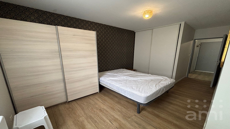 Ma-Cabane - Location Appartement NIORT, 45 m²