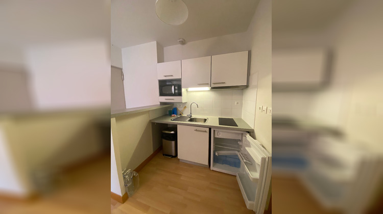 Ma-Cabane - Location Appartement NIORT, 34 m²