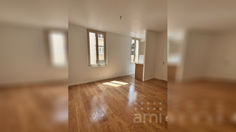 Ma-Cabane - Location Appartement NIORT, 21 m²