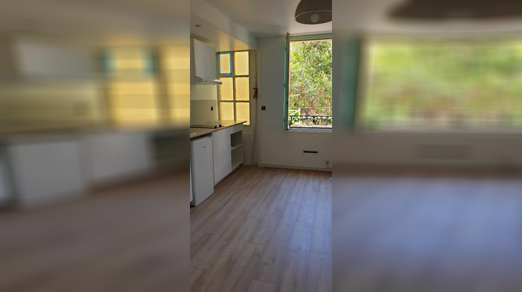 Ma-Cabane - Location Appartement NIORT, 17 m²