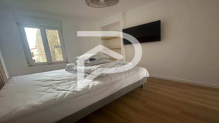 Ma-Cabane - Location Appartement NIORT, 40 m²