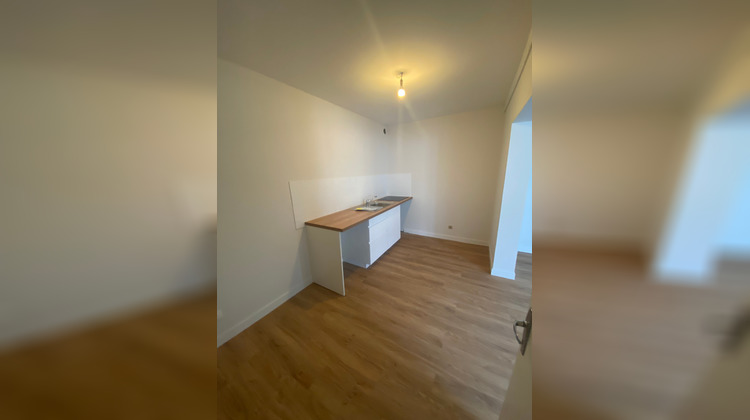 Ma-Cabane - Location Appartement NIORT, 67 m²