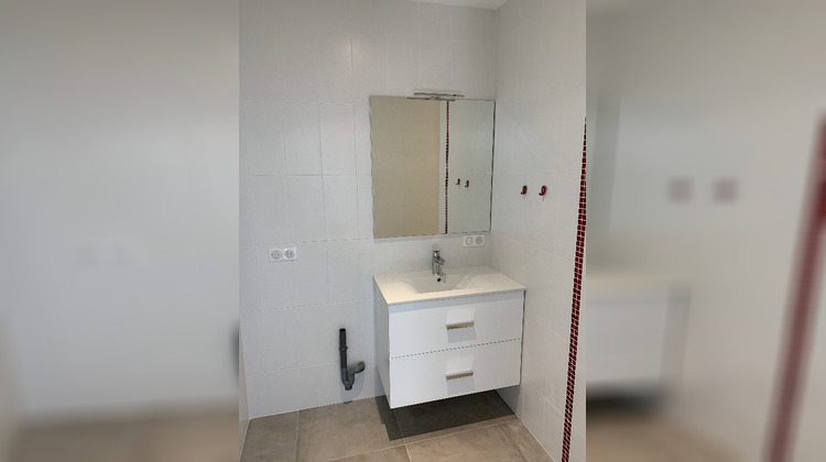Ma-Cabane - Location Appartement NIORT, 76 m²