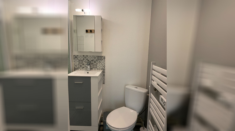 Ma-Cabane - Location Appartement NIORT, 17 m²