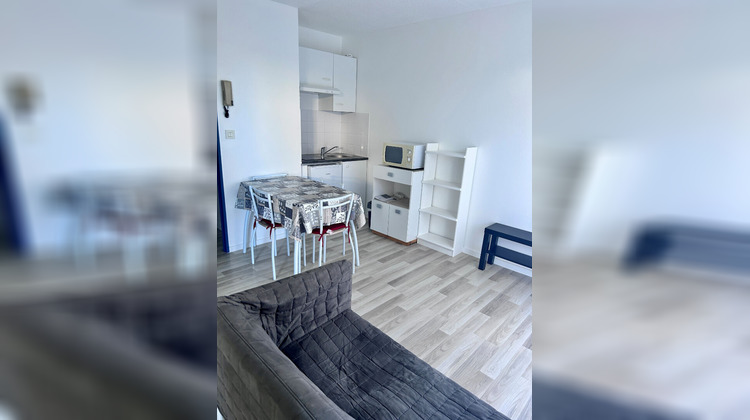 Ma-Cabane - Location Appartement NIORT, 26 m²
